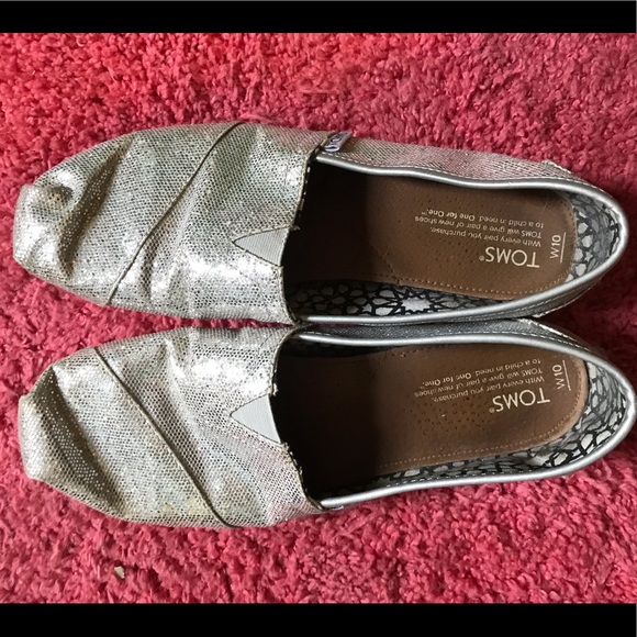 silver glitter toms women's